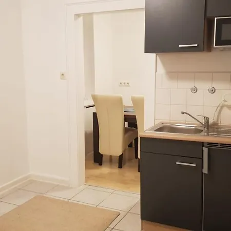 Apartment Am Vw-werk Mit Balkon Kassel
