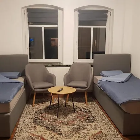 Am Vw-werk Mit Balkon Apartment